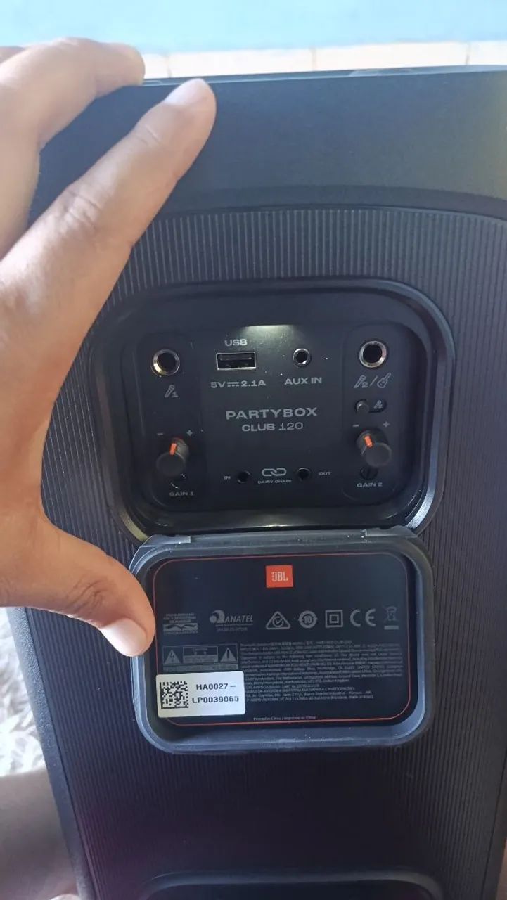 Caixa JBL partybox 120 160w 