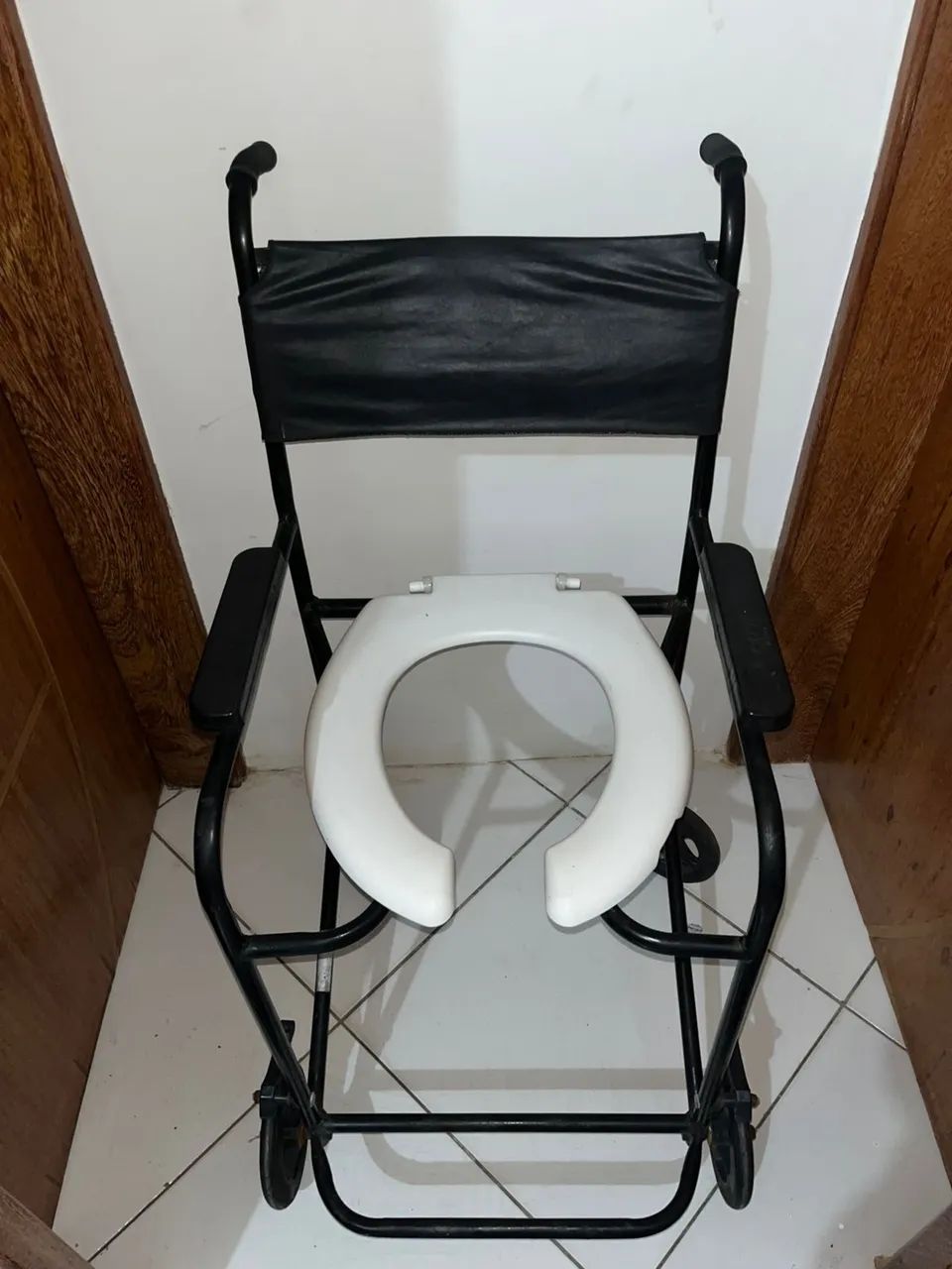 Cadeira de banho  - Foto 3