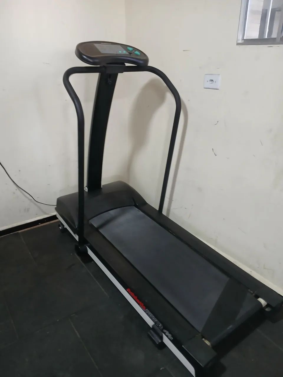 Esteira Athletic Advanced 2