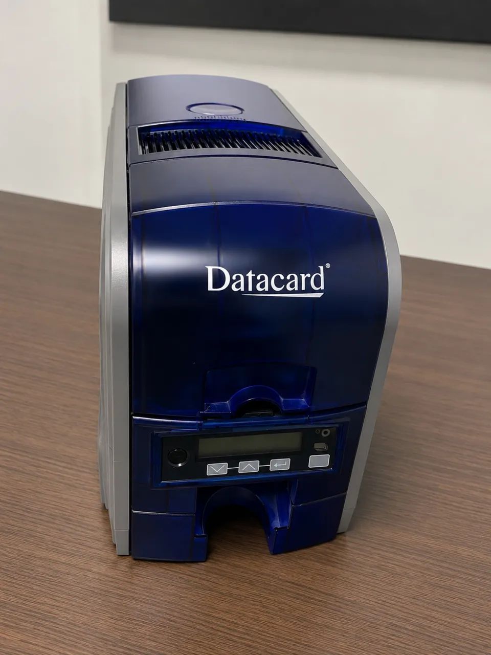 IMPRESSORA DE CRACHÁS DATACARD - OPORTUNIDADE! - Foto 4