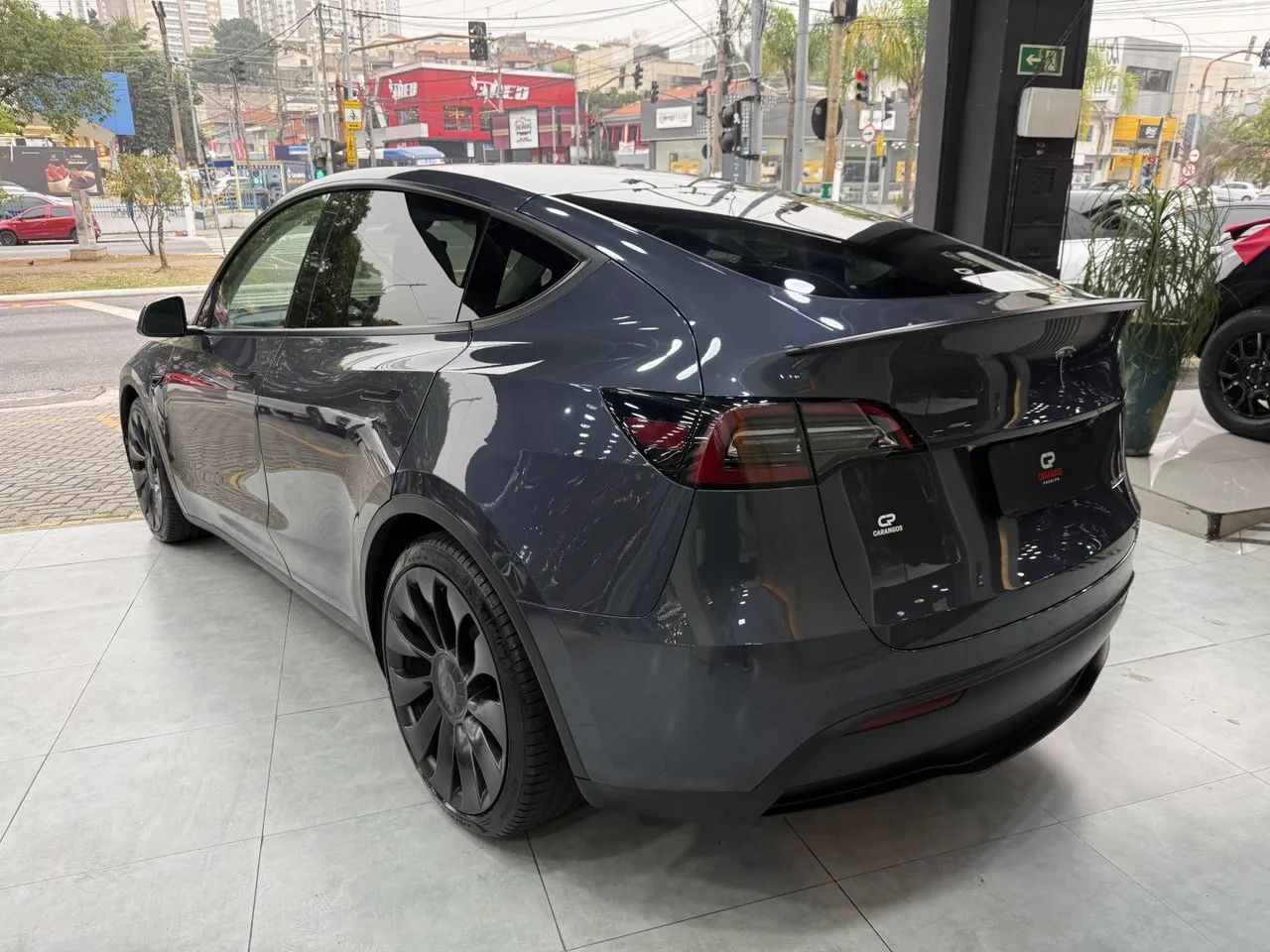Tesla Model Y Performance 2023 - Foto 4