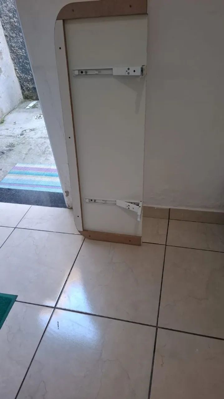 Vendo mesa branca de parede - Foto 5