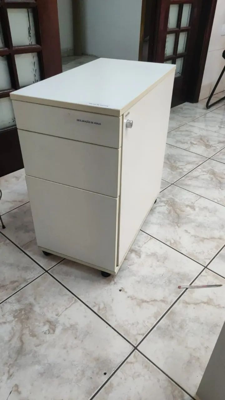 Gaveteiro branco - temos 3 unidades