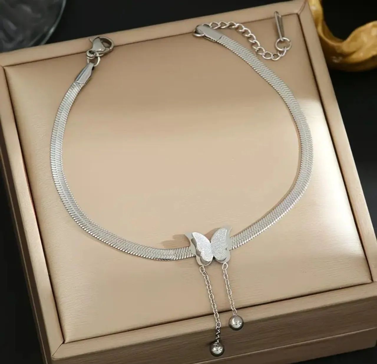 Conjunto colar e pulseira de borboleta em aço inoxidável  - Foto 2