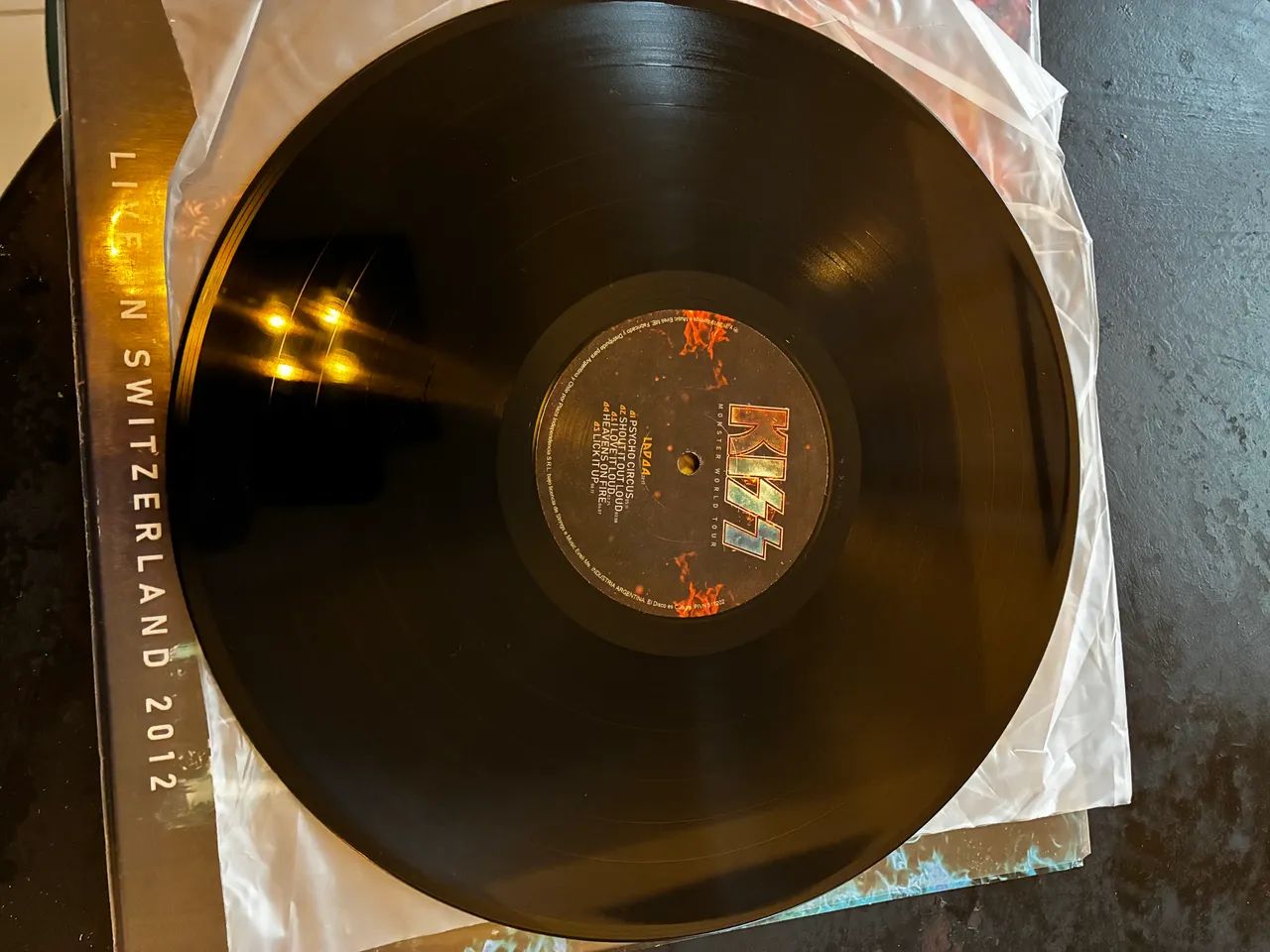 Disco de vinil kiss - live in Switzerland 2012 - Foto 3