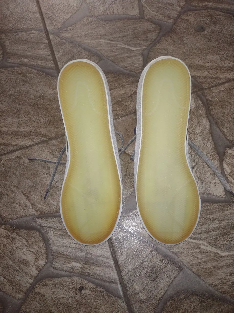 Calçado (bota nike) novíssima  - Foto 3