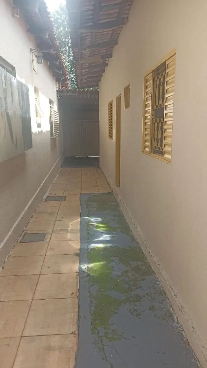 Barracão Jd Balneário Meia Ponte  - Foto 4