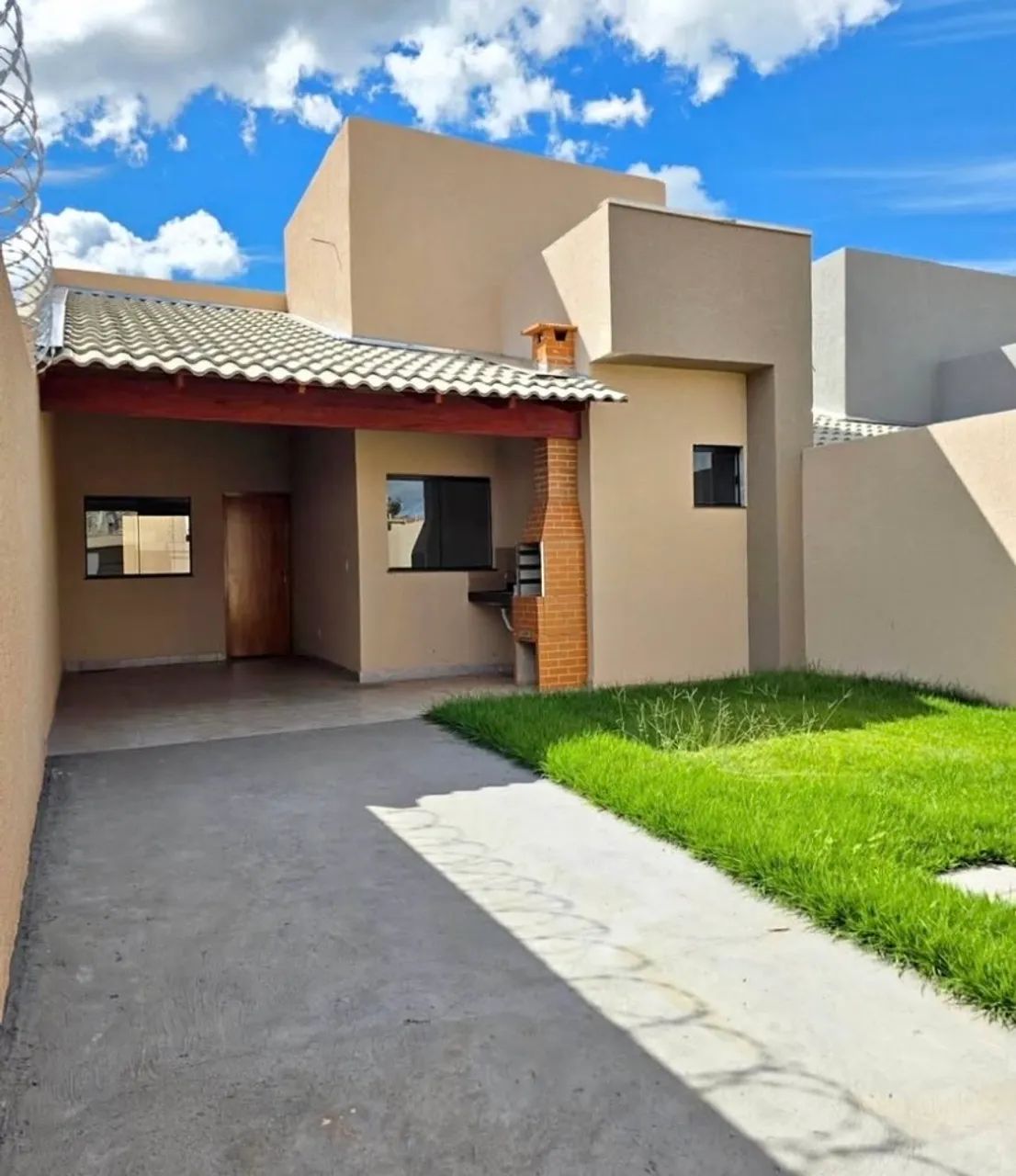 Casa a venda No Eusébio 