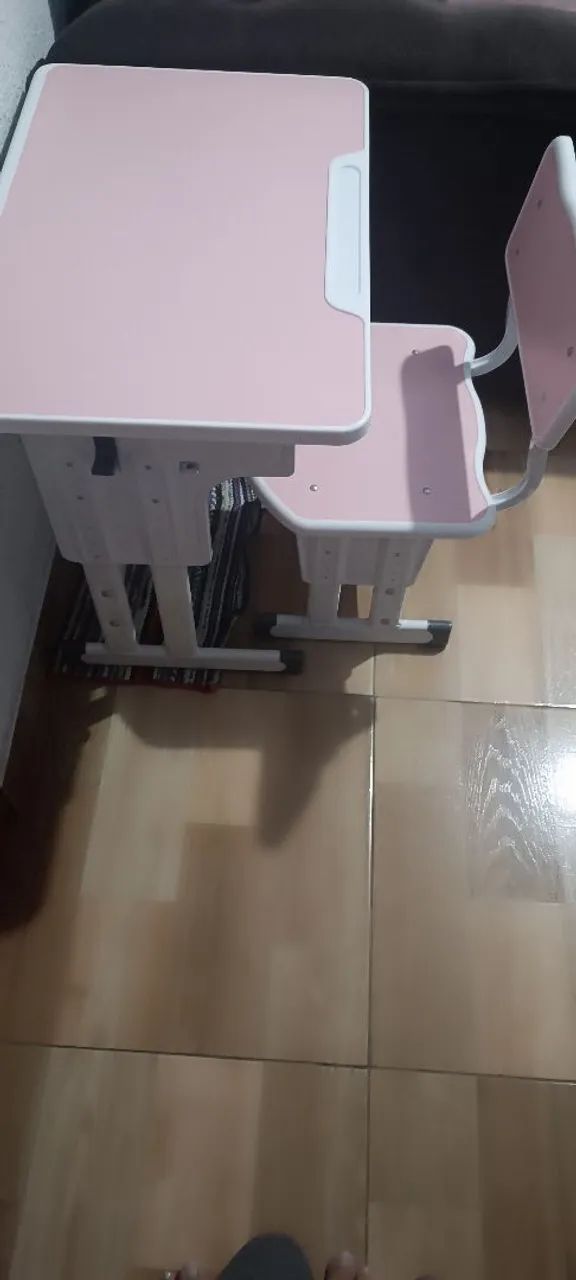 Mesa e cadeira atividades escolares NOVA - Foto 2