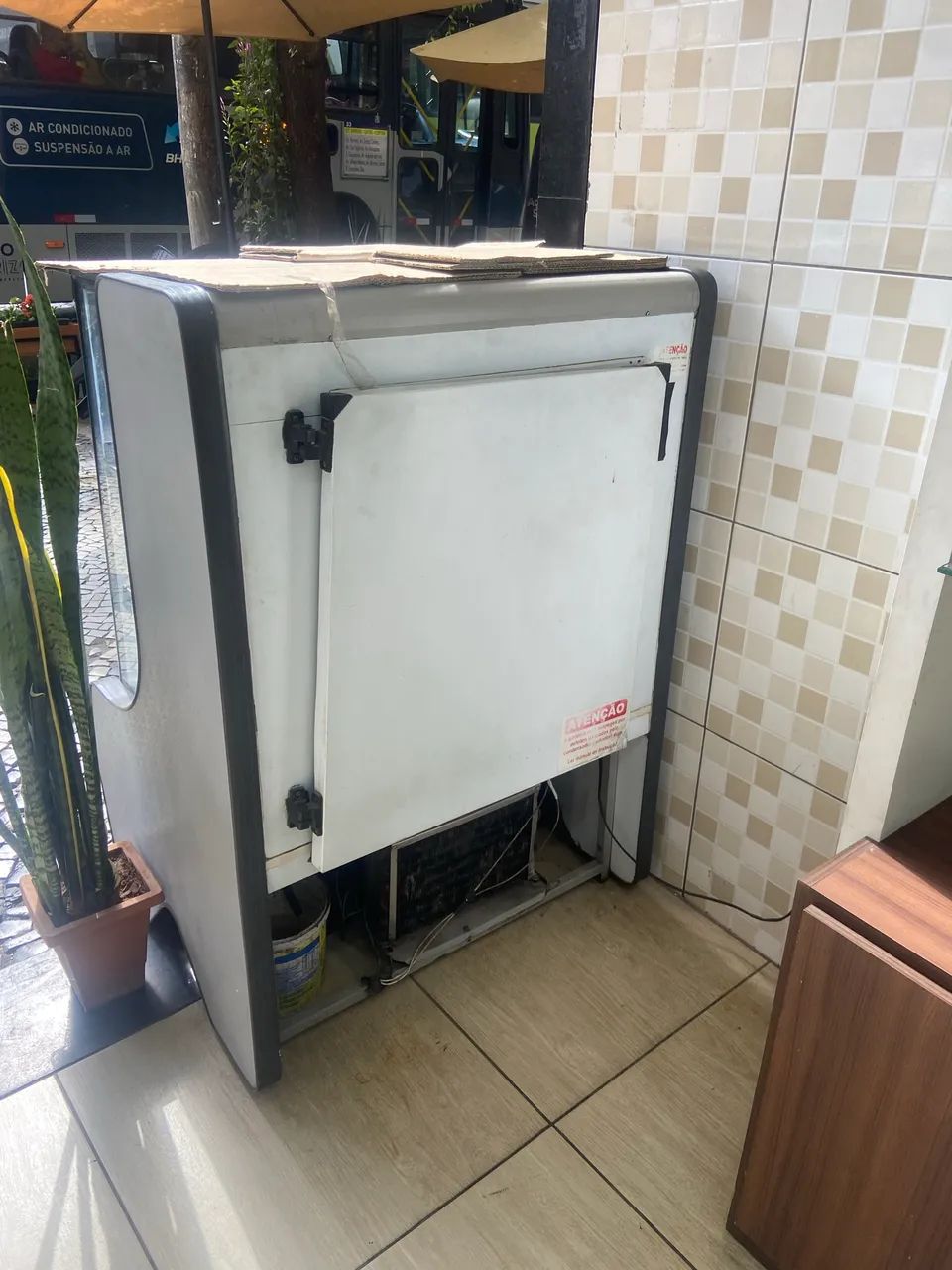 Freezer congelado 