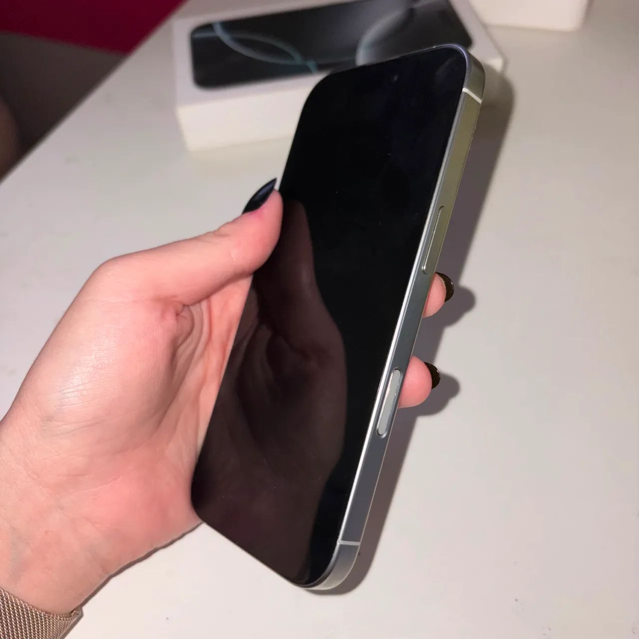 iphone 16 pro 128GB - Foto 2