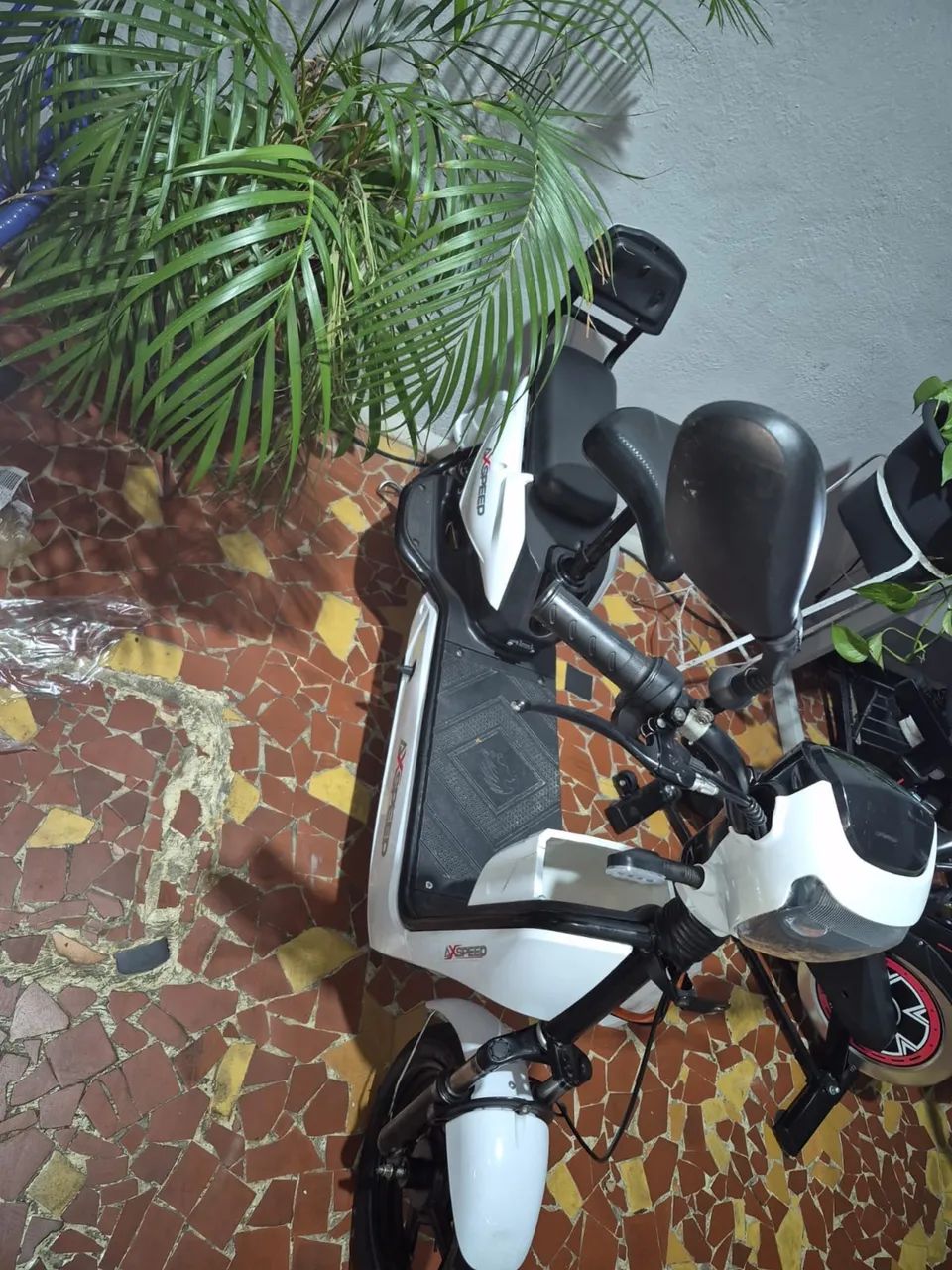 Moto elétrica 