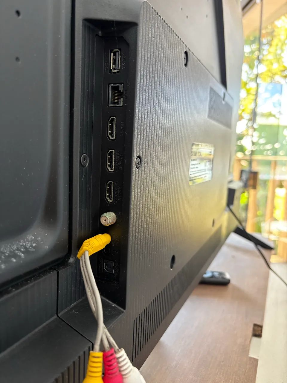 SmarTV 50 Polegadas TCL 4K *COM DEFEITO* - Foto 4