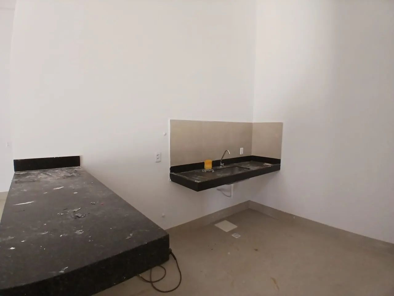 Sala comercial Av. 24 de Outubro, 186,00 m², Setor dos Funcionários, Goiânia. - Foto 4