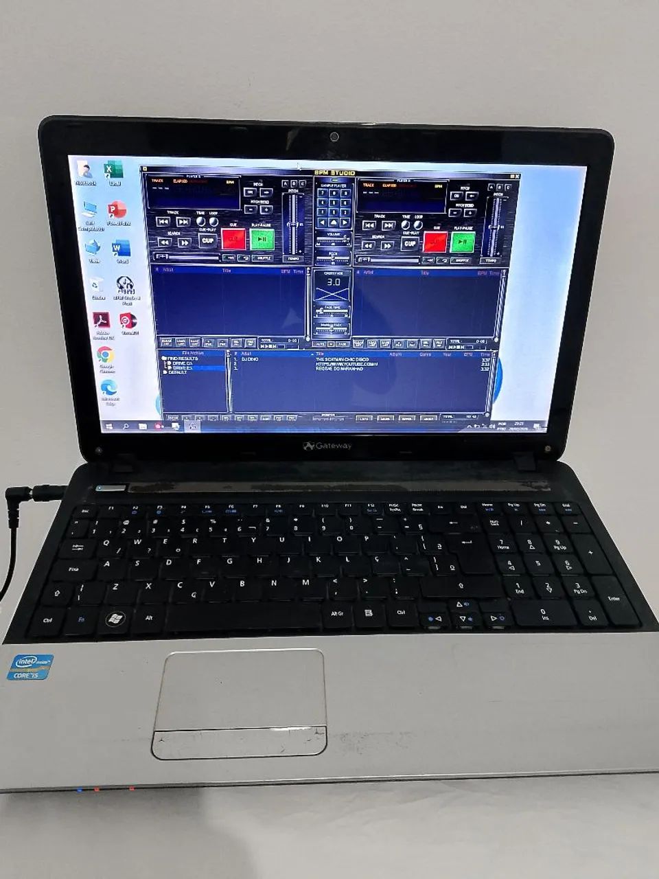 Notebook completo HD de 500gb 4gb de ram tela de 15.6 polegadas  - Foto 3