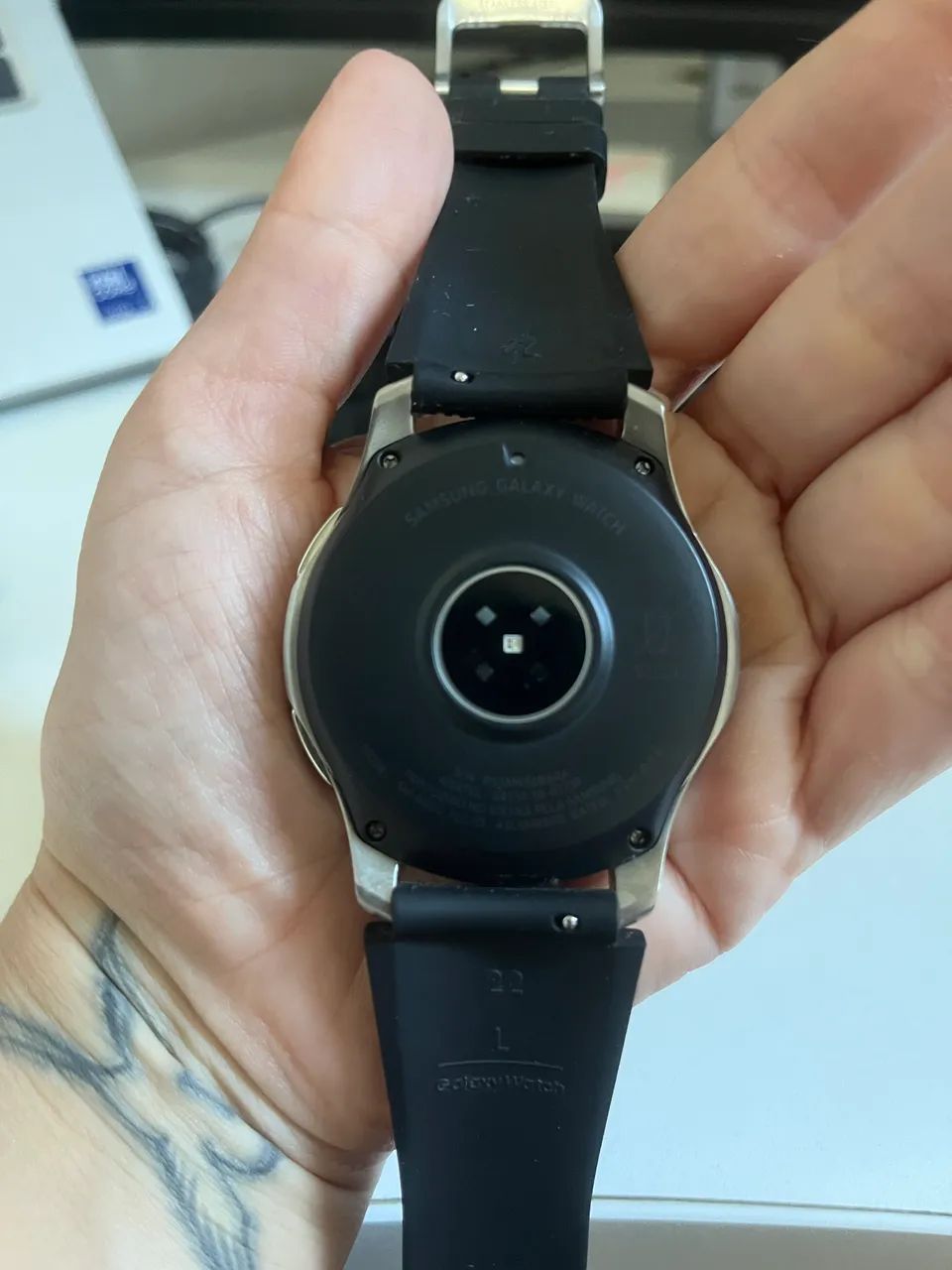Galaxy Watch 46mm Bluetooth Samsung - Excelente estado - Foto 3