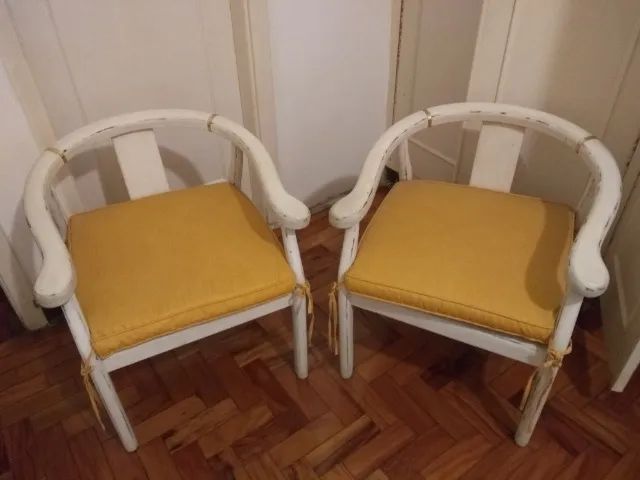Par de Cadeiras Poltronas Anos 90
