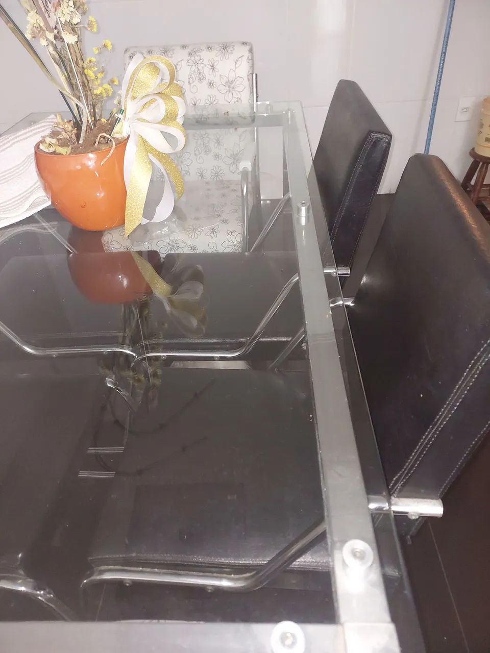 Mesa com 6 cadeiras - Foto 4
