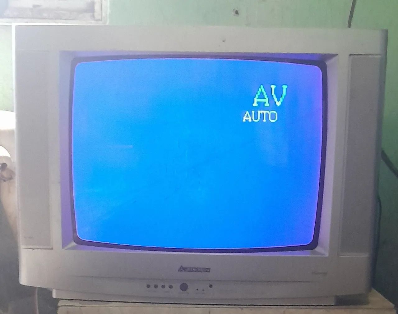 Tv de tubo 20 polegadas funcionando perfeitamente entrego 