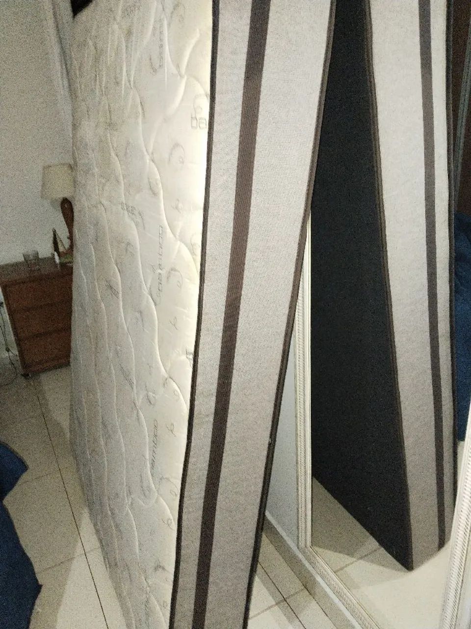 Colchão à Venda - Ótimo Preço e Excelente Estado - Foto 3