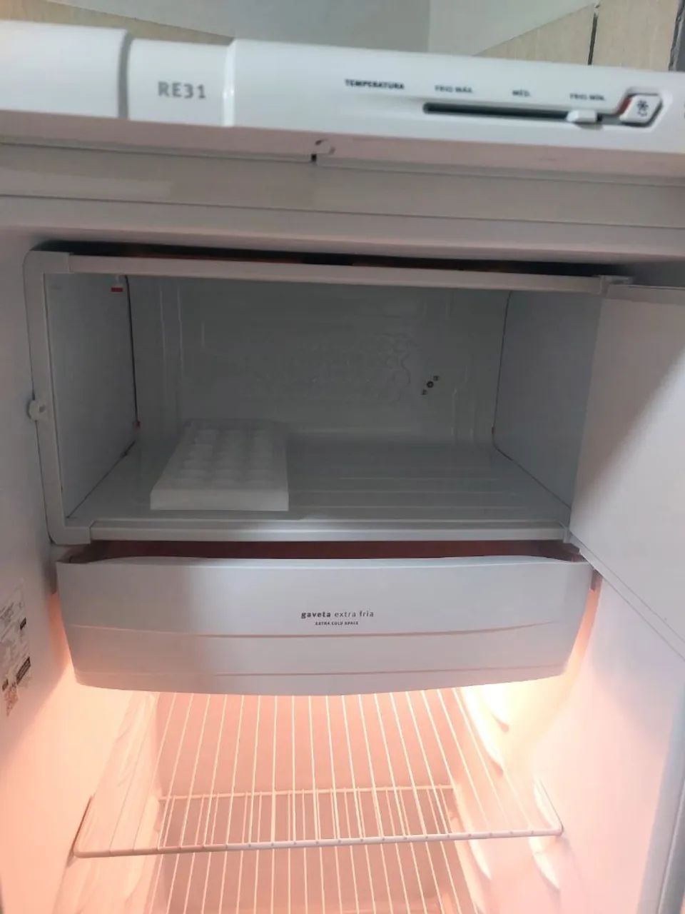 Vendo Geladeira e pia  - Foto 4