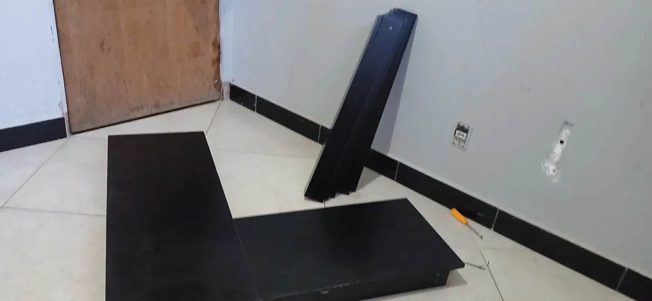 MESA EM L JA DESMONTADA - Foto 4