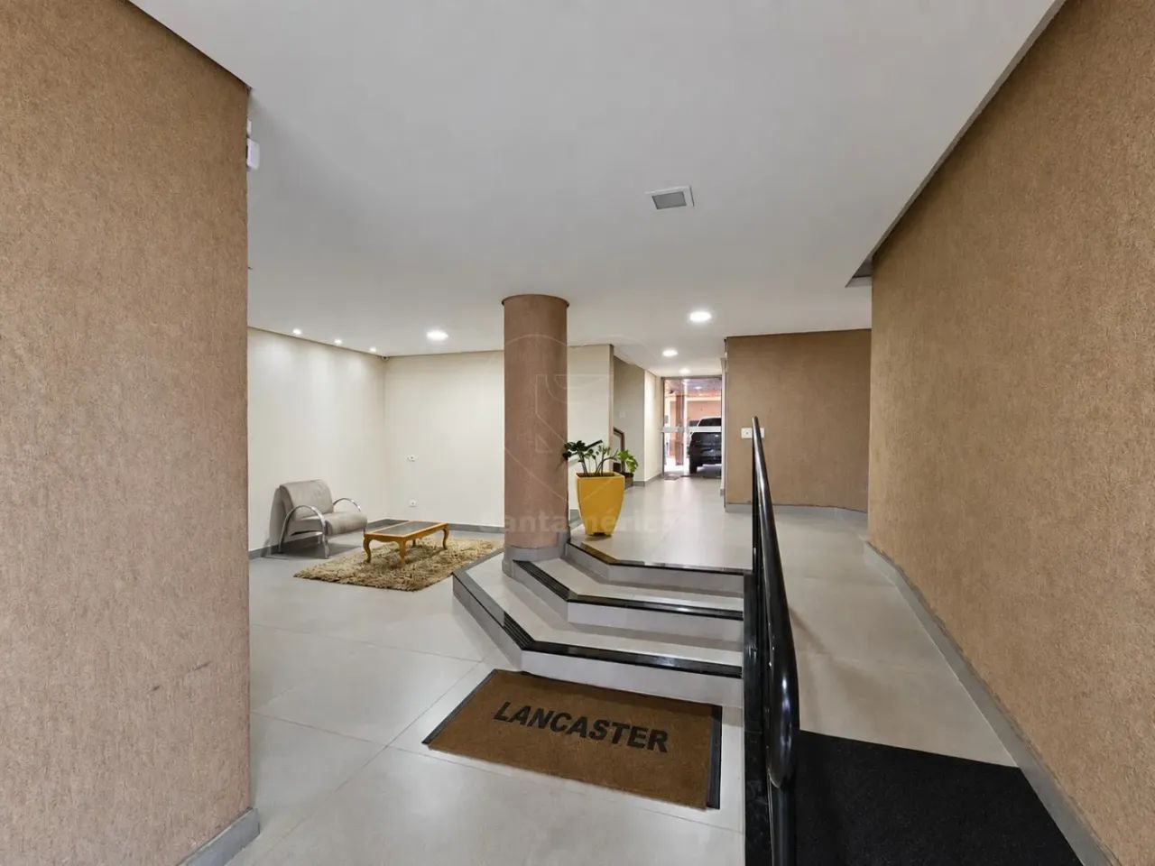 Apartamento para locação no Edifício Lancaster, bairro Judith, com 3 dormitórios (1 suíte) - Foto 4