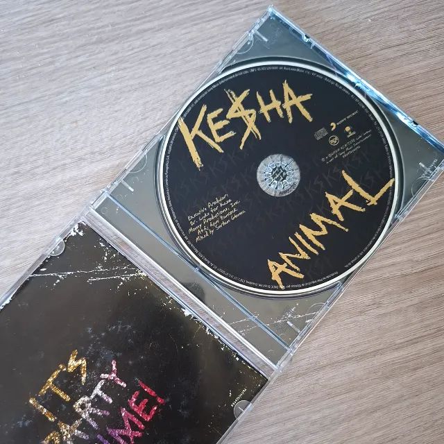 CD: Kesha - Animal - Foto 3