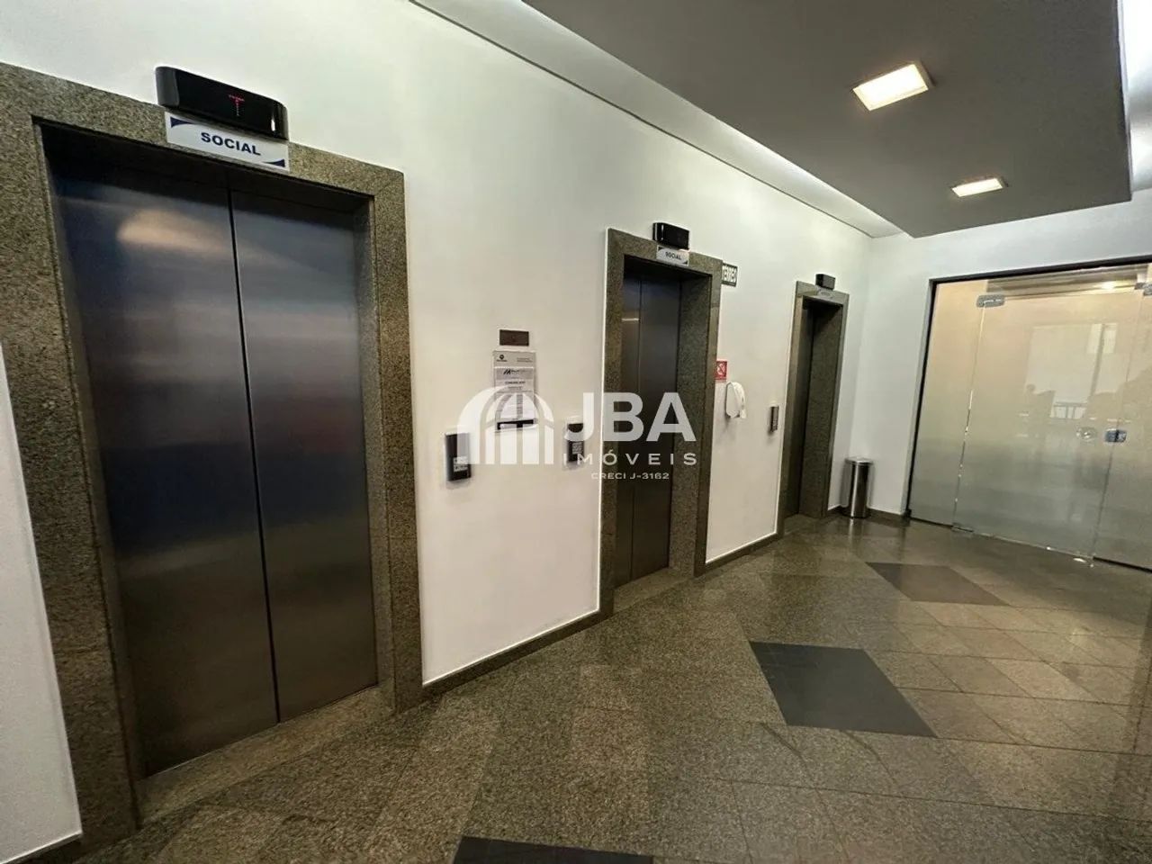 OPORTUNIDADE: SALA COMERCIAL COM 1 VAGA COBERTA - Foto 4
