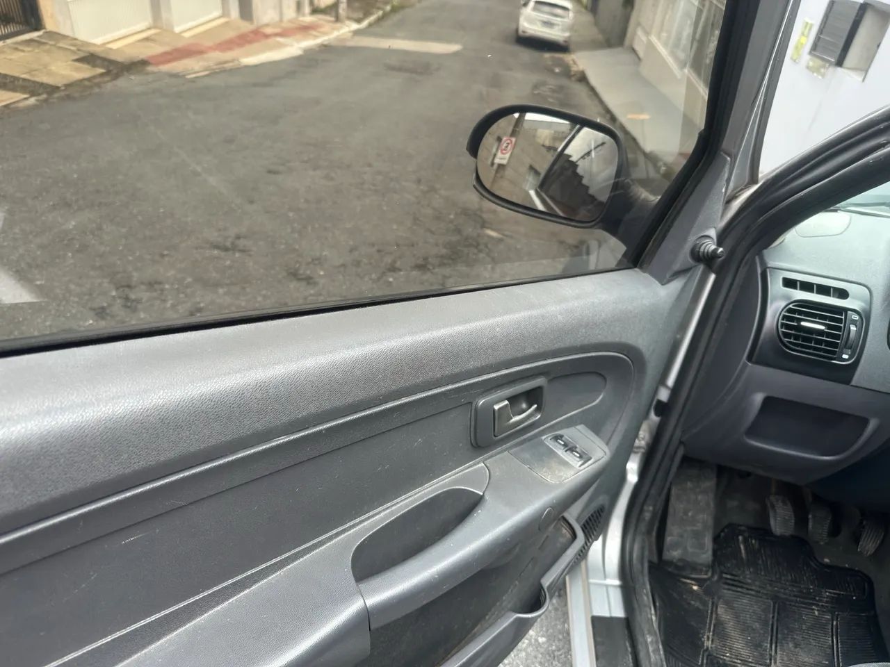 Fiat Strada Working Hard 1.4 Fire Flex 8V CS 2017 - Foto 5