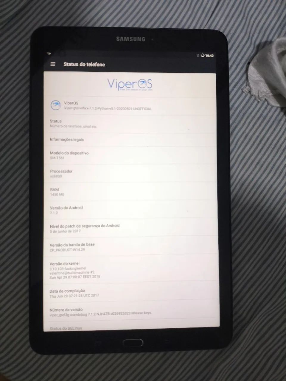 Tablet Samsung SM-T56