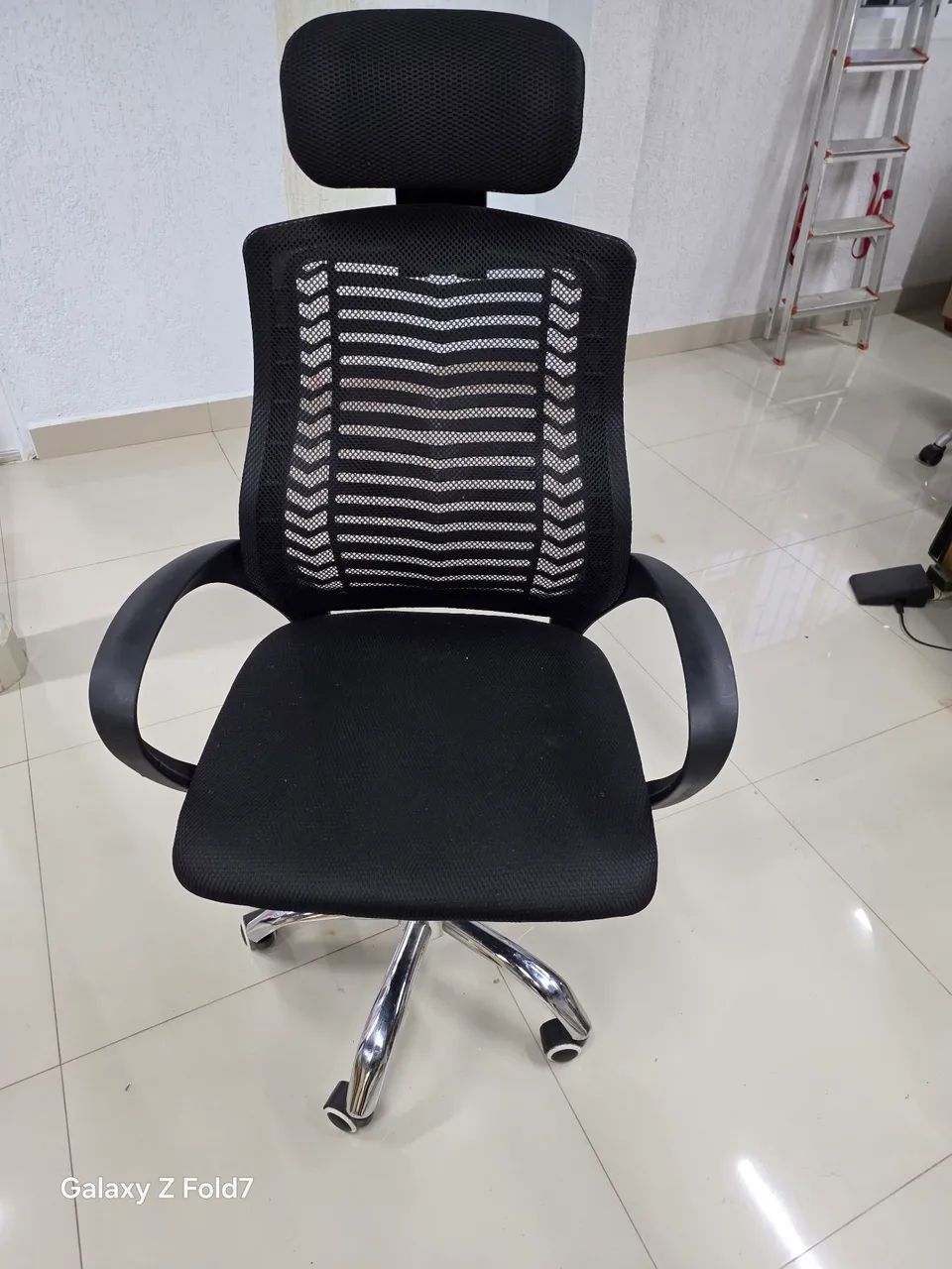 Cadeira escritorio R$ 250,00  - Foto 2