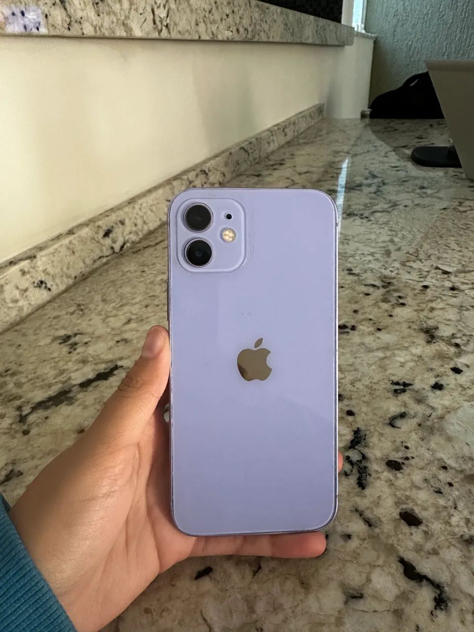 IPHONE 12 LILÁS