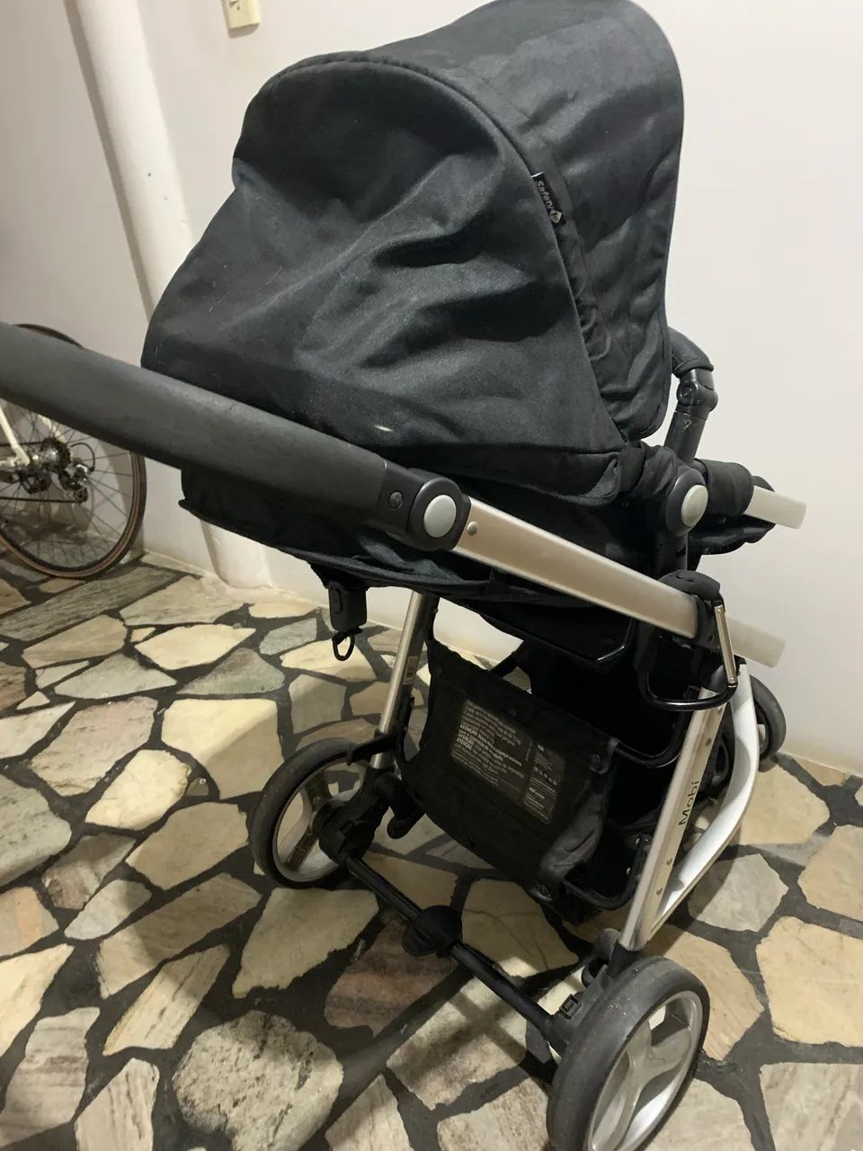 Carrinho de bebê Safety Mobi 3 rodas