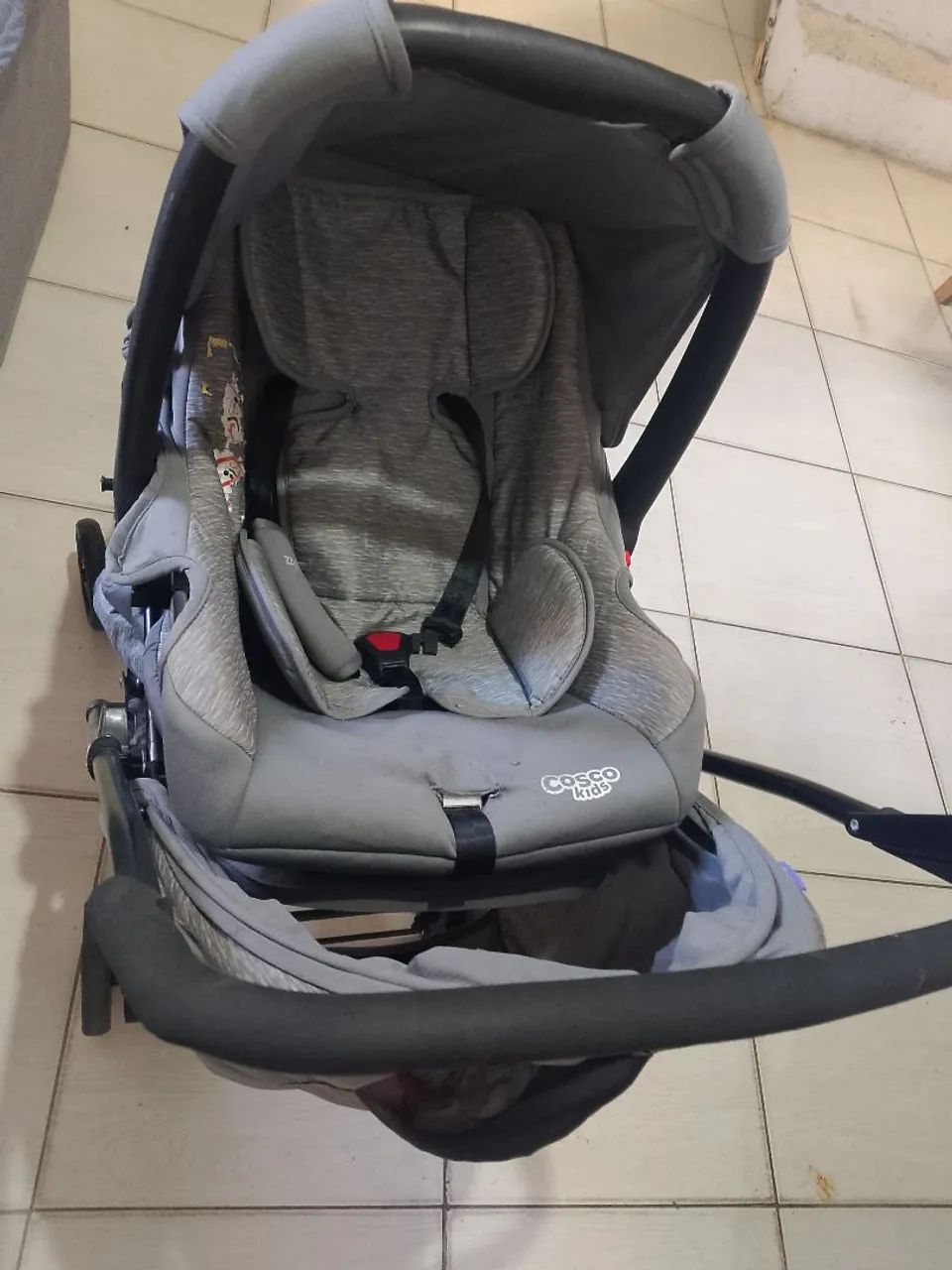 Vendo carrinho de bebê  - Foto 5
