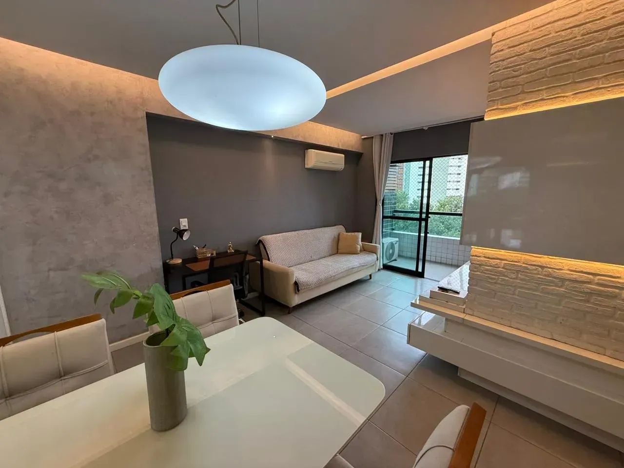 ALUGO apartamento MOBILIADO na zona norte com 60 metros quadrados, 2 quartos e 1 suite