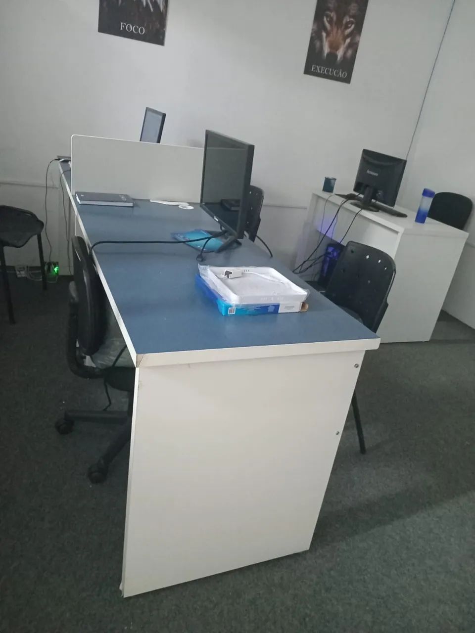Mesa para escritório / Atendimento duplo - Foto 2