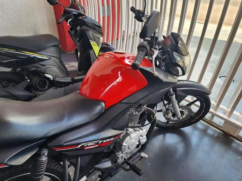 YAMAHA YBR150 FACTOR ED 2017 - Foto 4
