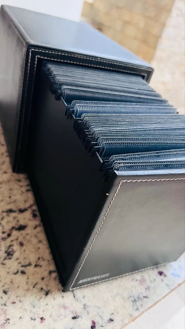 VENDO ESTOJO PORTA CD EM COURO - Foto 2