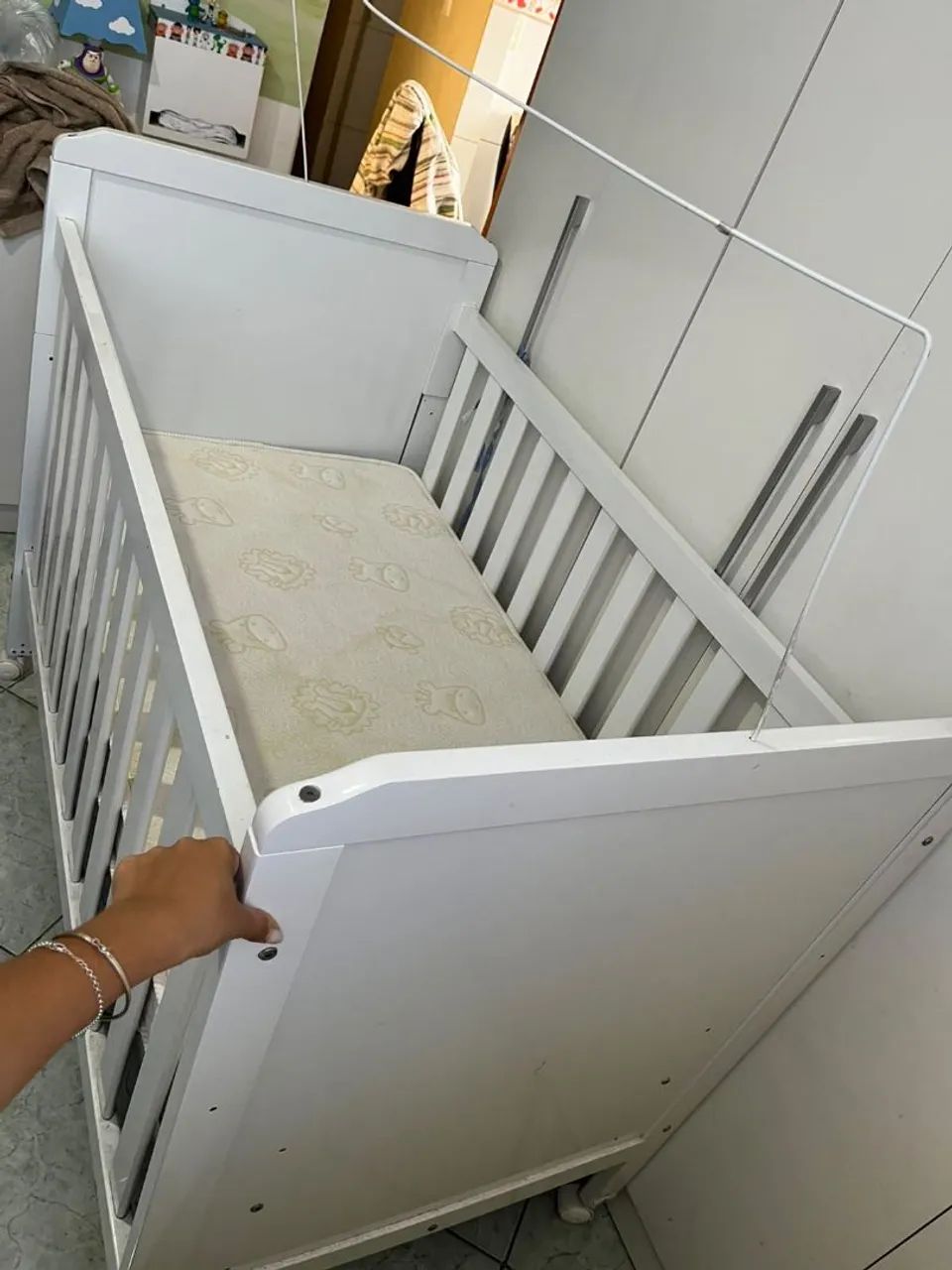 Berço peroba branco brilho  - Foto 4