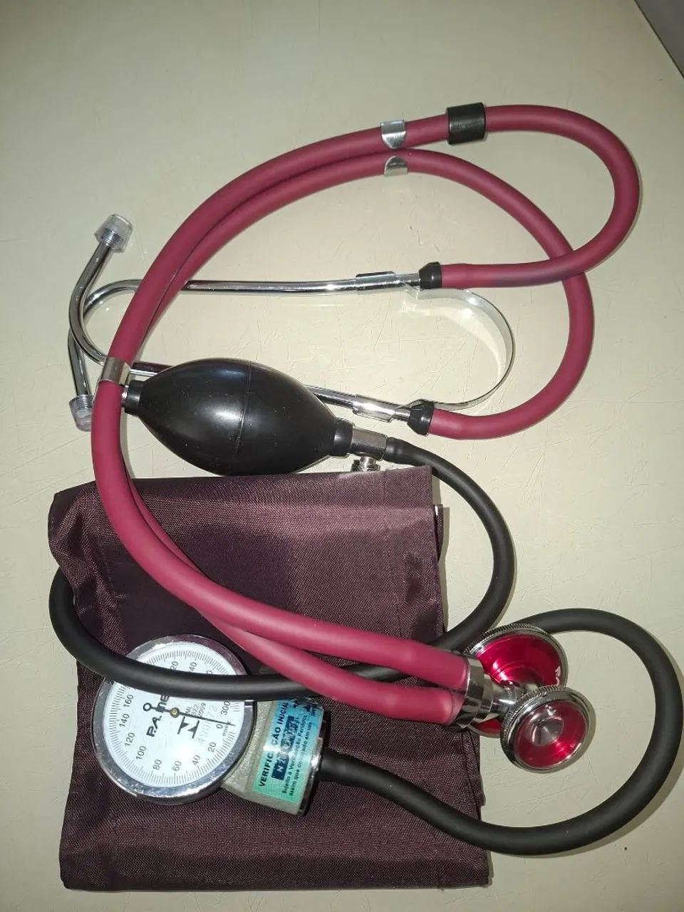 Kit de enfermagem esfigmo + esteto