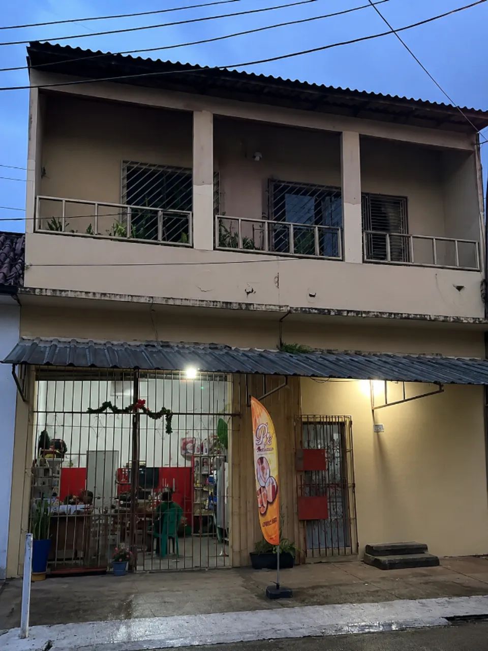 Casa com ponto comercial e aluguel  - Foto 4