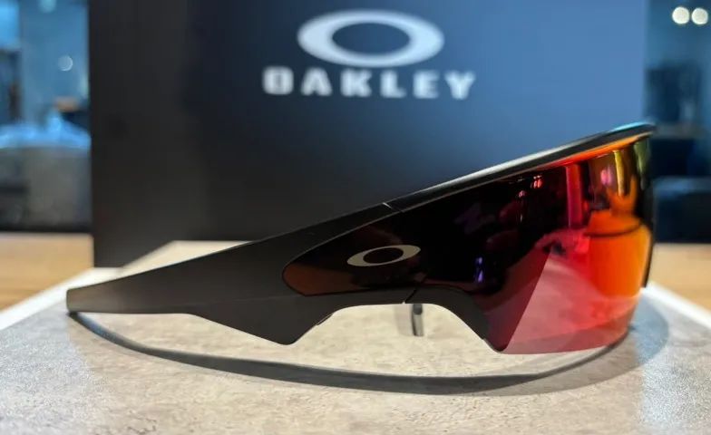 Oakley Meta Vanguard ? Óculos Inteligentes com IA - Foto 3