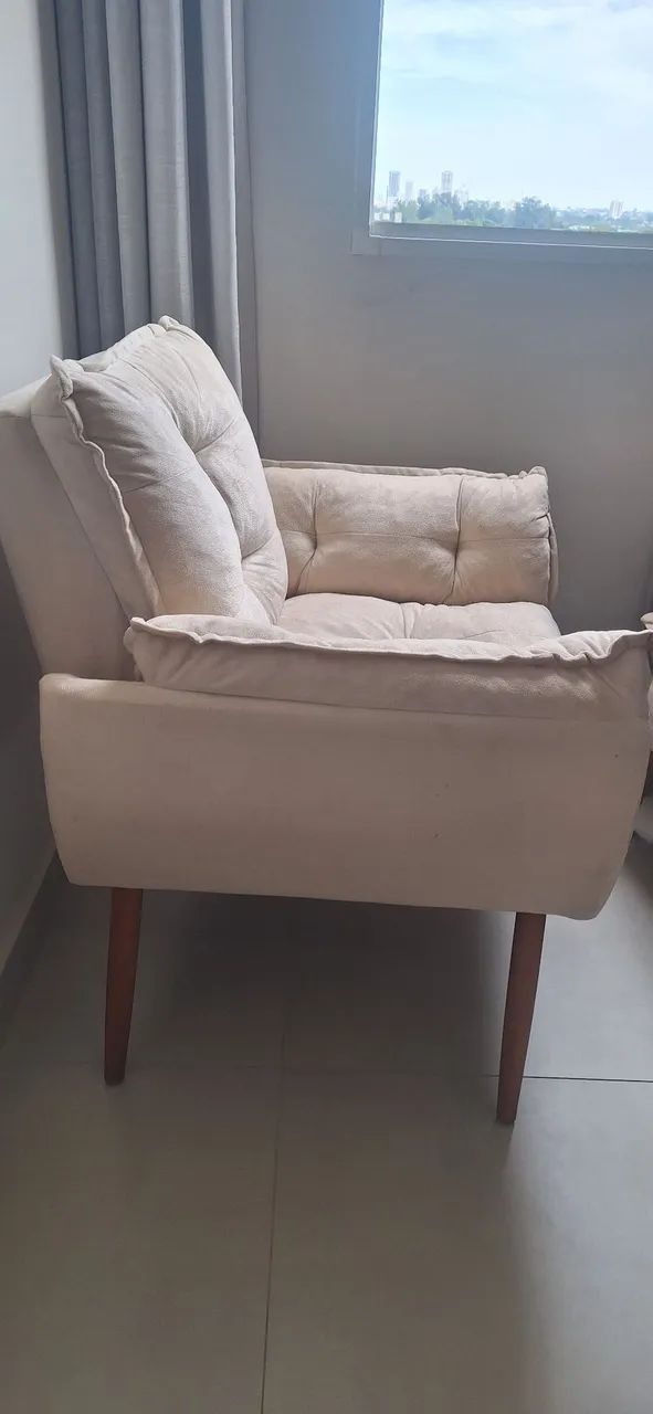 Poltrona + Pulf Para Amamentação e Sala de estar Confortável - Foto 3