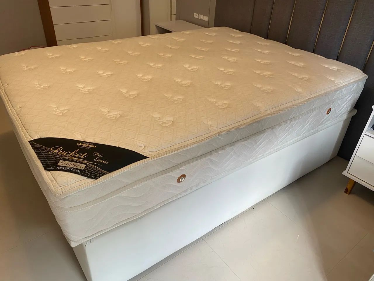 Cama box e base bau