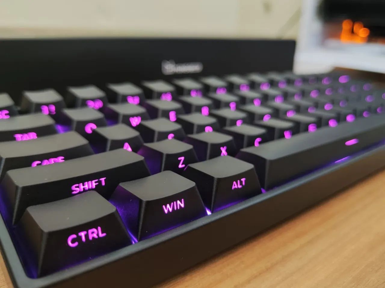 Teclado Fun 60 PRO Magnético 8K Hz ARGB (Novo) - Periféricos e