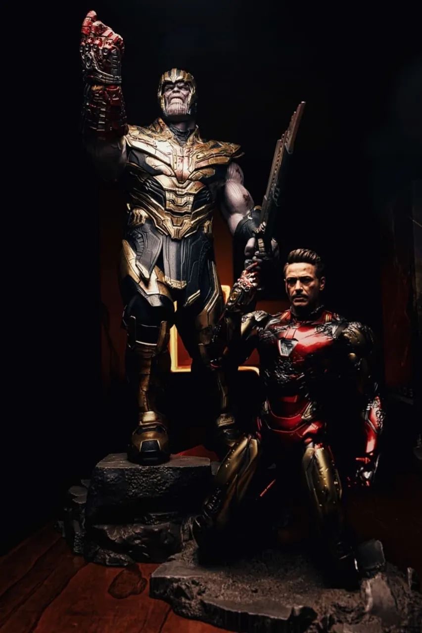 Action Thanos é Iron man