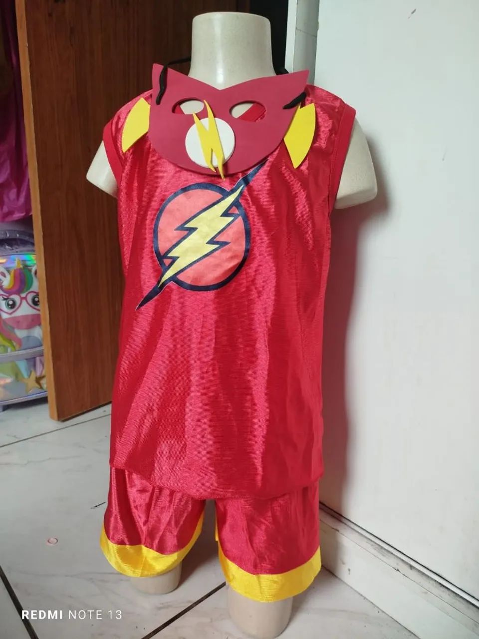 Fantasia flash veste 5/6/7 anos