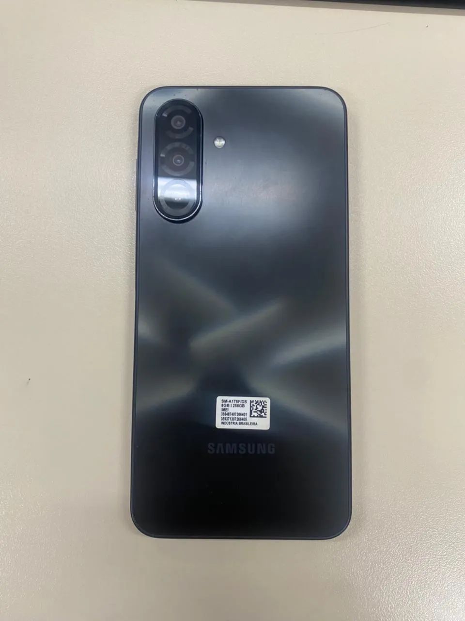 A17 256 GB 6 G - Foto 2