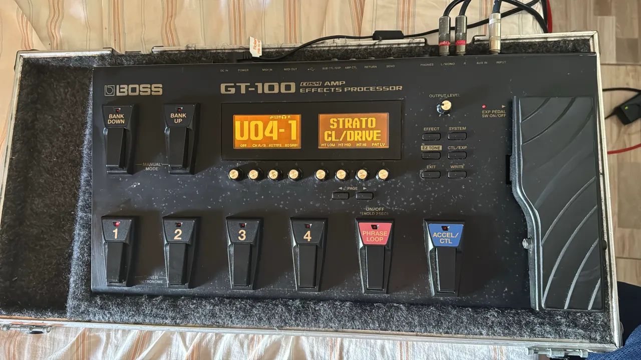 Boss GT 100  - Foto 3